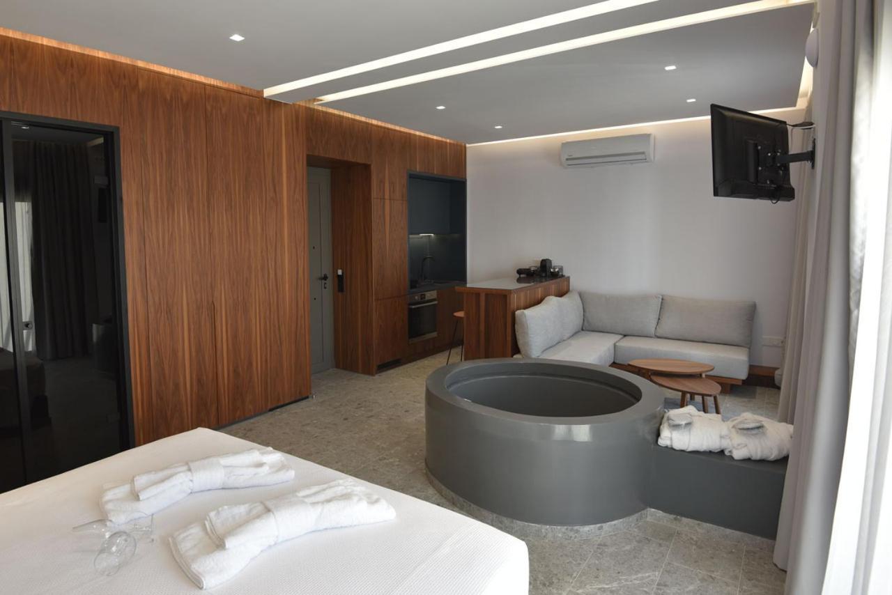 Rose N Stone, King, Luxury * Tinos