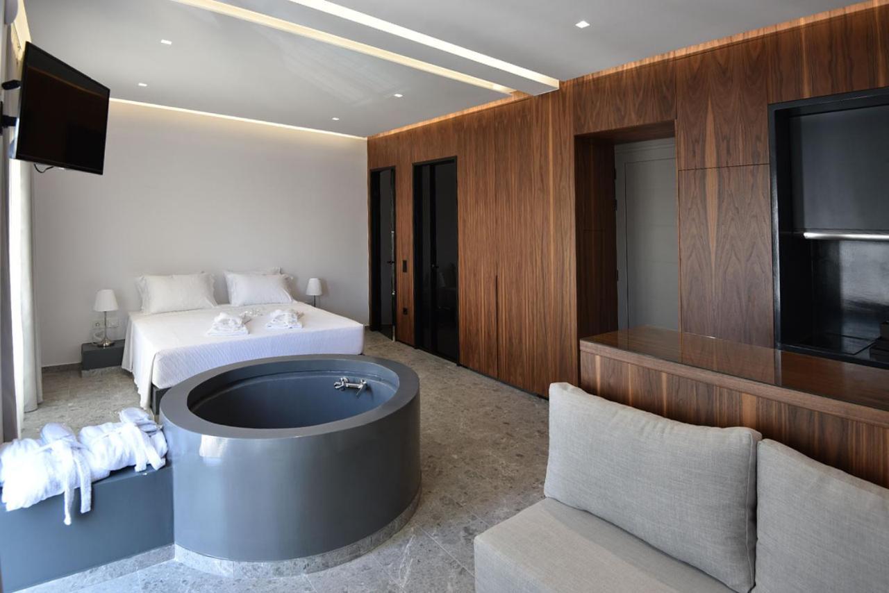 Rose N Stone, King, Luxury *